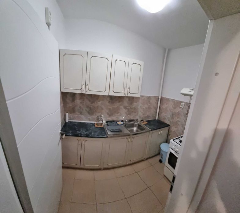 Proprietar închiriez garsonieră - Costin Georgian