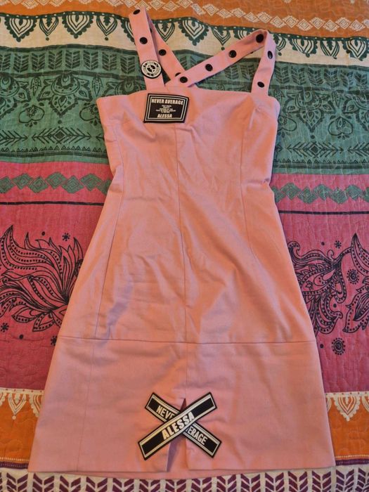 Рокля на Alessa  - розов цвят