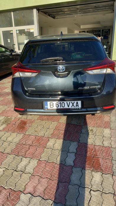 Toyota Auris 1.8 hybid an 2016  in garantie