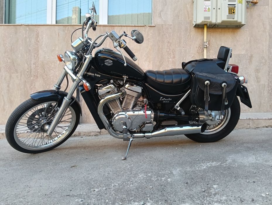 Suzuki Intruder Vs800 13000 km