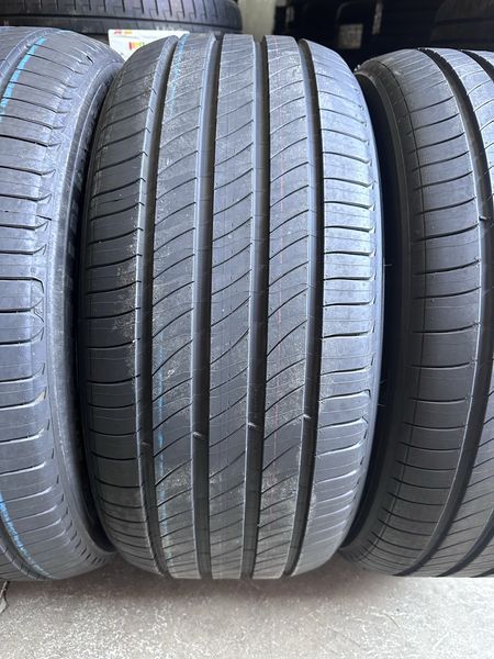 245/45/19 MICHELIN 4бр