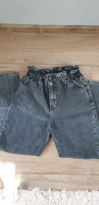 Дамски дънки 20 лв. броя