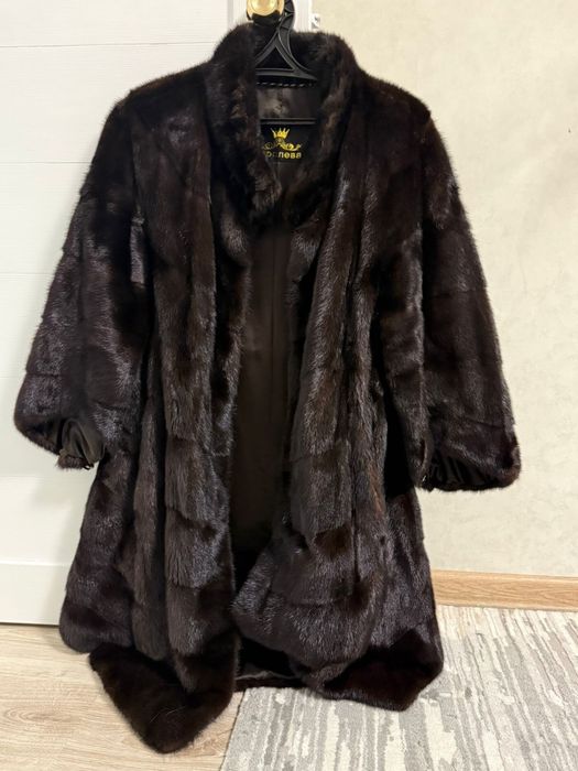 Продам шубы и пальто