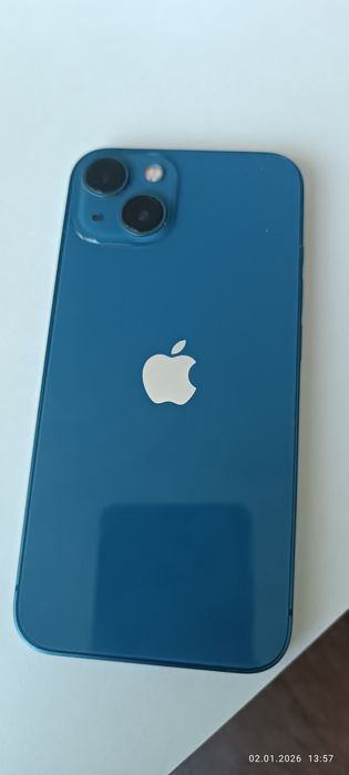 Продам айфон 13 .