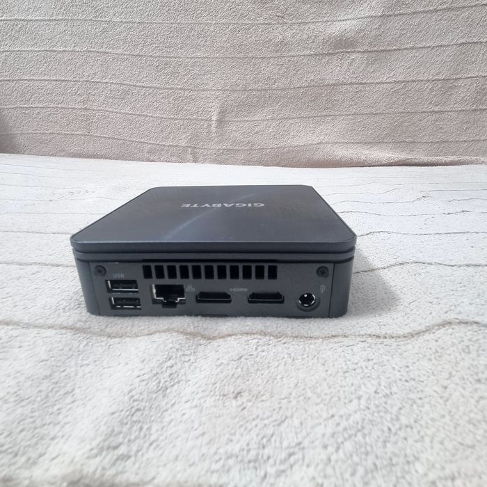 Nuc Gigabyte I5-10210U, Ssd 1Terra