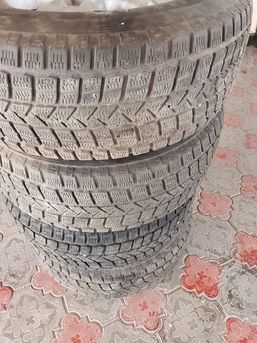 Продам Резину с Дисками комплект