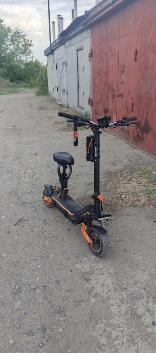 Продам электросамокат kugoo g2 max