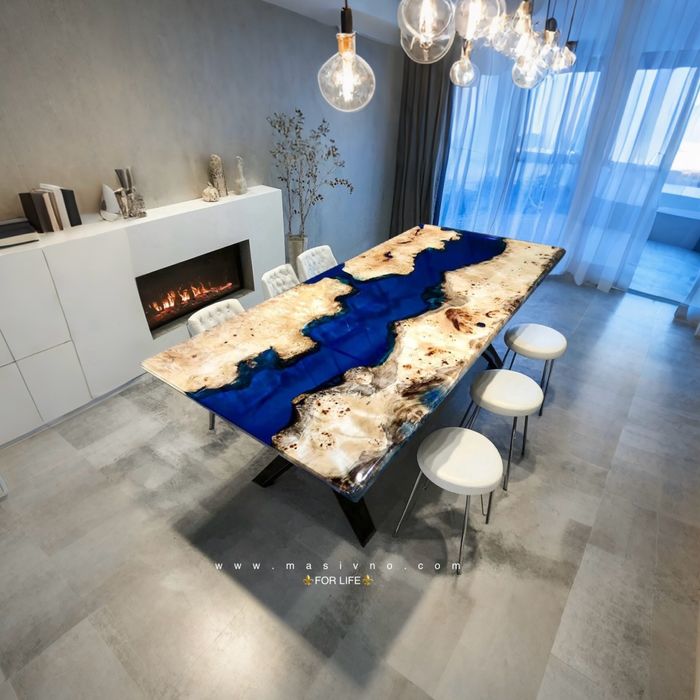 Маса от естествено дърво и епоксидна смола | Холна, трапезна маса