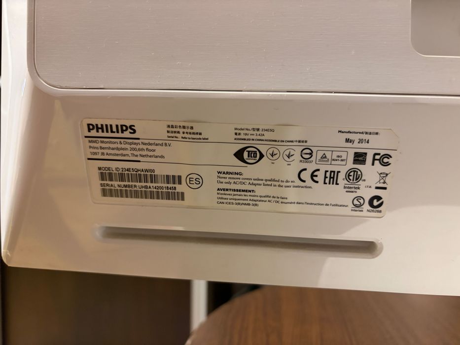 LCD Монитор PHILIPS 234E