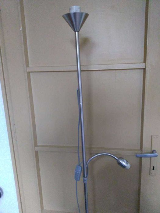 Подова лампа -лампион