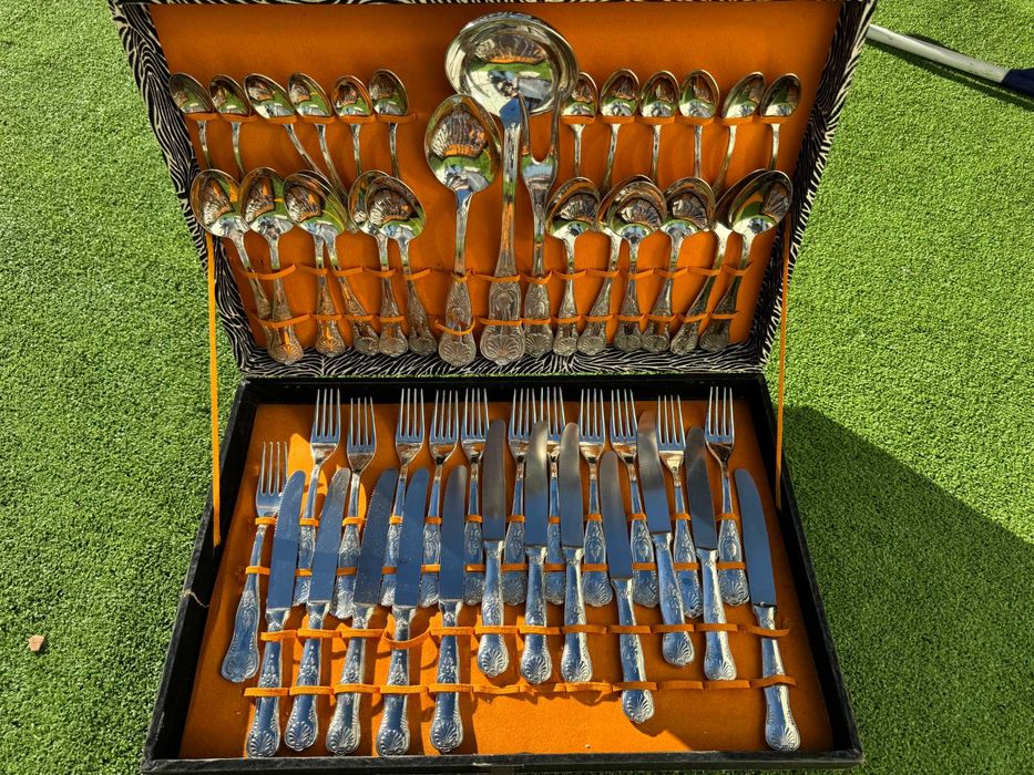 Винтидж немски комплект посребрени прибори – 51 части