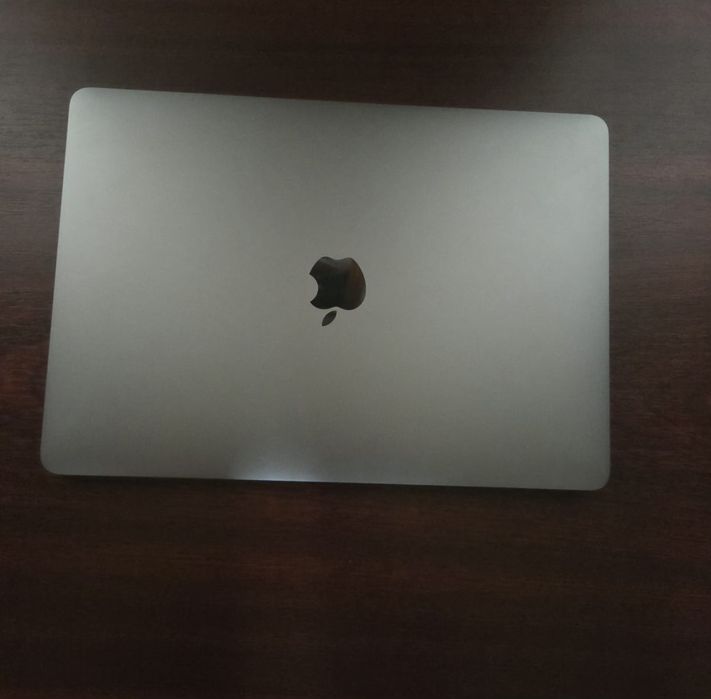 MacBook Air 13-inch