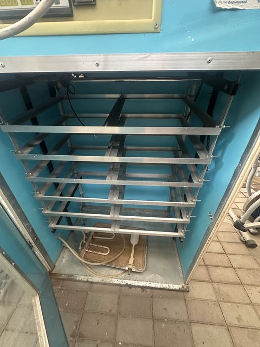 Продаётся инкубатор вместимостью 1056 яиц