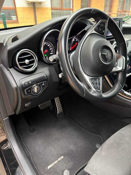 Mercedes-Benz GLC 250 AMG 4MATIC 2018 KAM 360