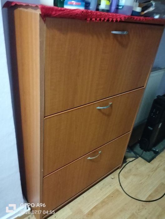 Vând 2 pantofare la preț de unu,500 Ron neg