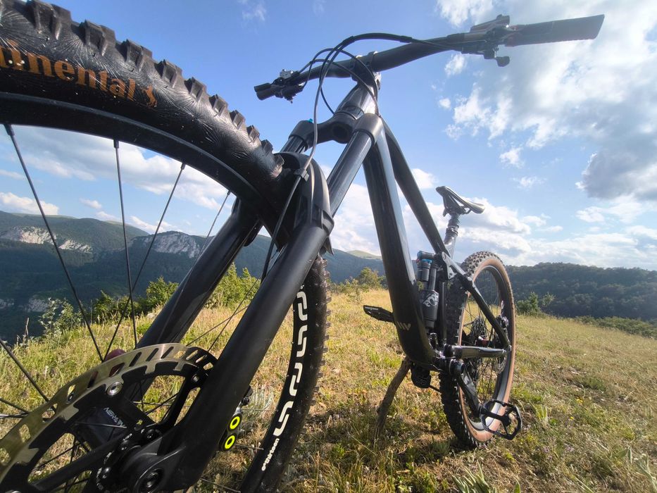 Cube stereo 170 , 2022