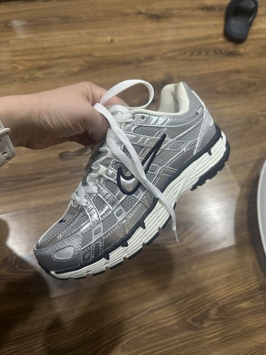 Продам кроссовки nike P-6000