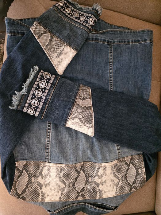 Дънково яке Desigual