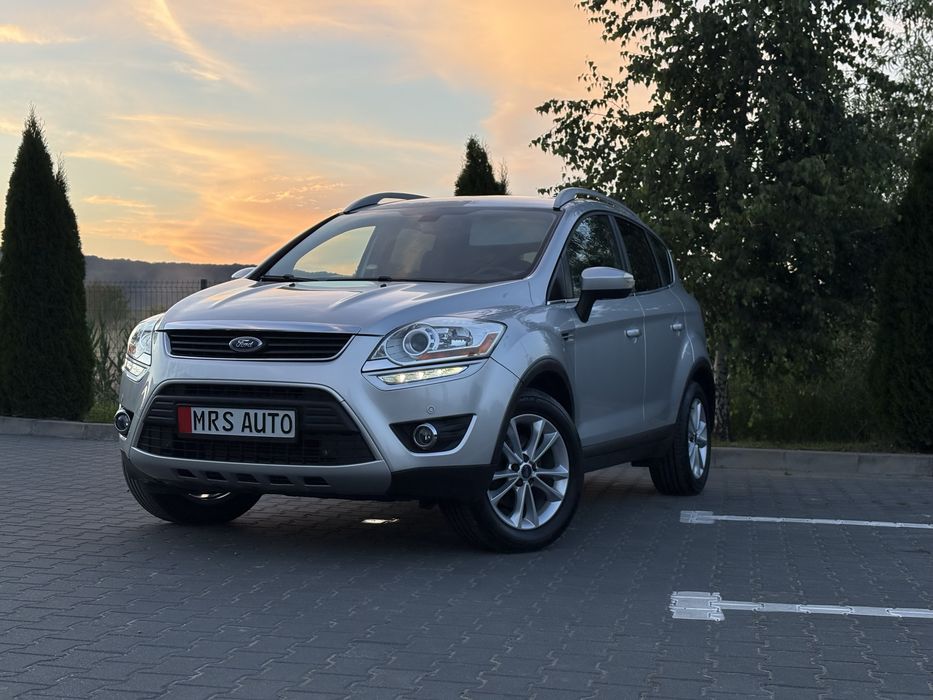 FORD Kuga 2011