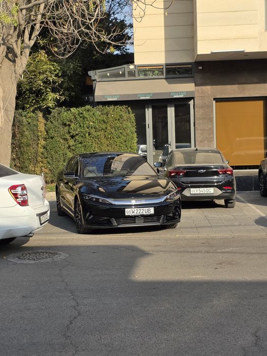 Byd han dual motor 3,9 second