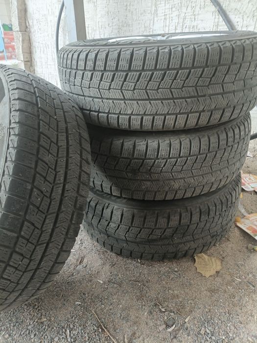 Продам диски с шинами