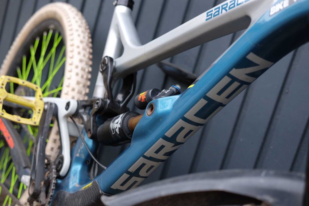 Ендуро байк Saracen Ariel LT 27.5' L карбон