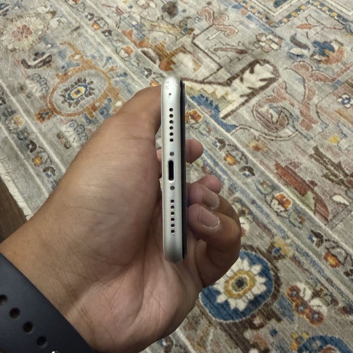 Iphone 11 128Gb продам