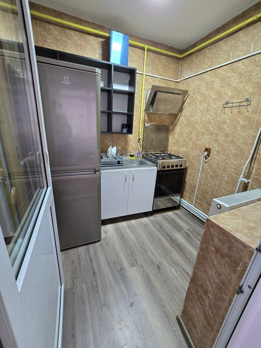 Vând/ Închiriez garsonieră-  Bloc Lexi,  Alexandria