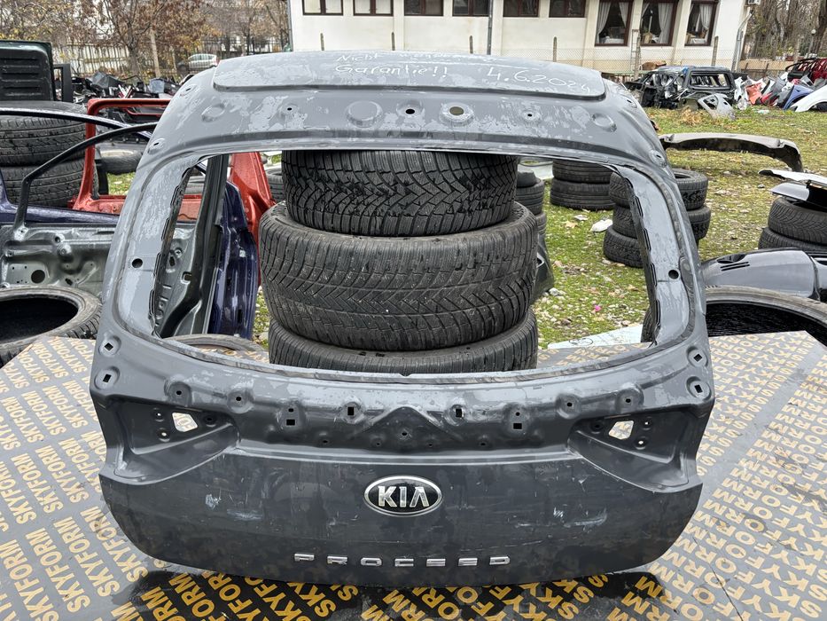 Капак Багажник Kia Proceed