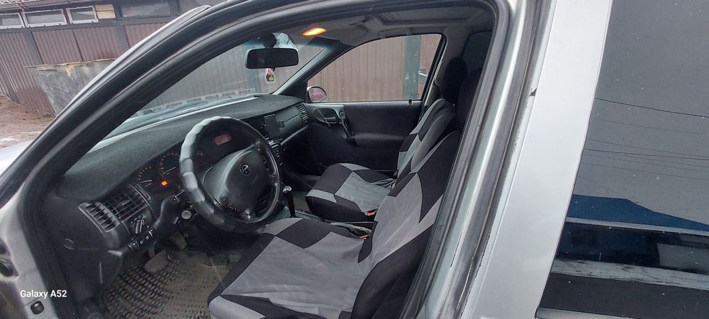 Опель вектра 1998года