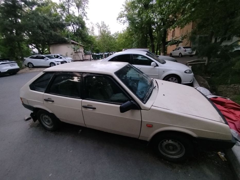 Продаётся машина