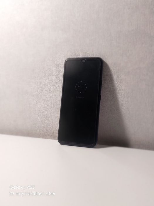 Телефон Vivo v23e