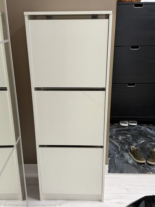 Продам Обувница IKEA