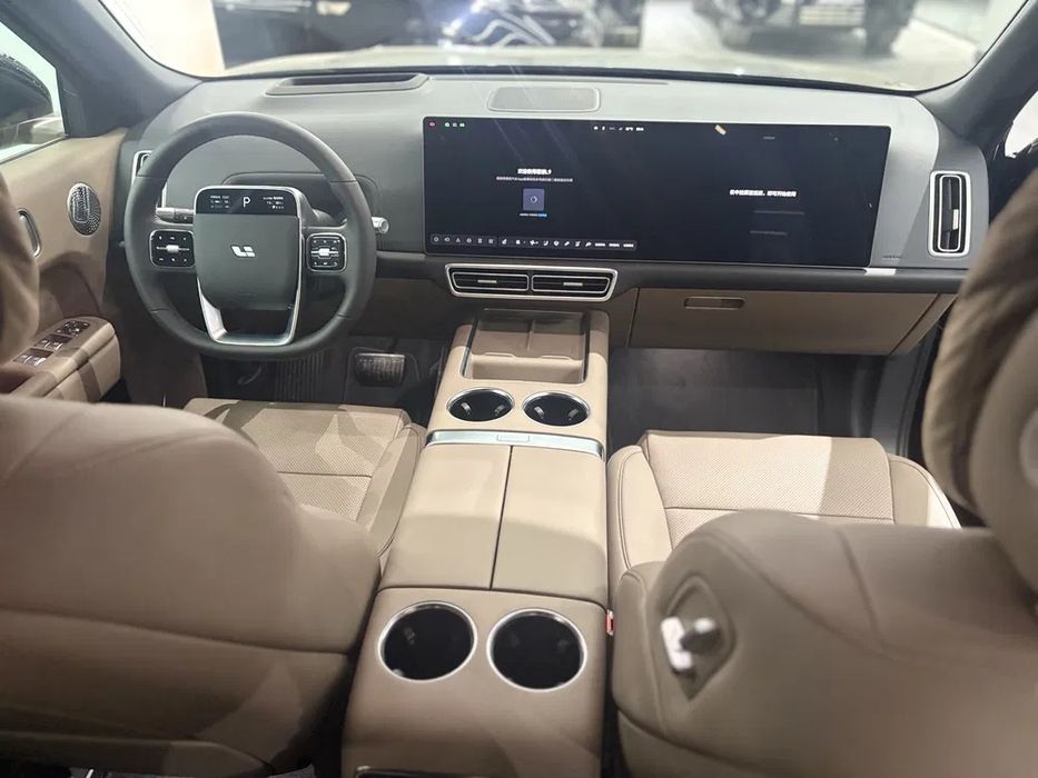 Li Auto L9 2026 Hybrid 1.5 Turbo 4WD