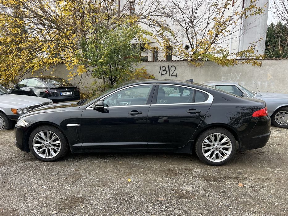Jaguar XF 2.2 Diesel carte service ,