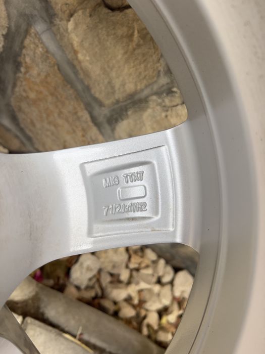 Roti iarna 225/55/17 (5X112)