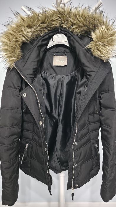 Jacheta scurta de iarna cu puf Orsay, neagră, marimea 38