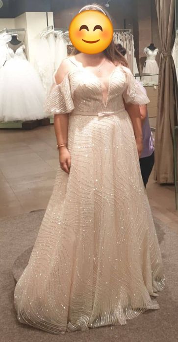 Официална рокля!