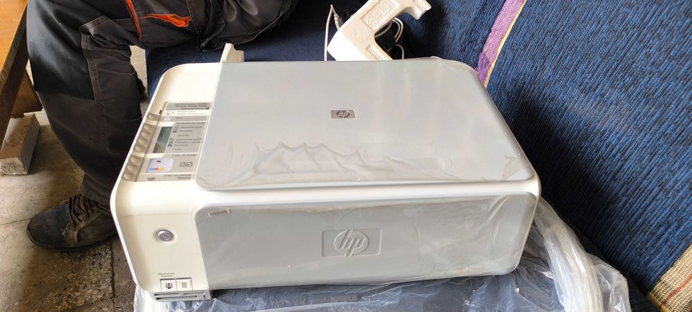 Цветен принтер HP