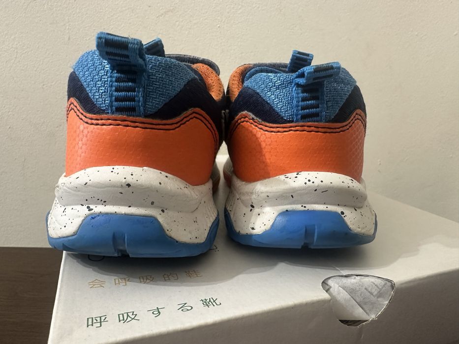 Високи маратонки Quechua номер 32  и Маратонки Geox за момче 31 номер