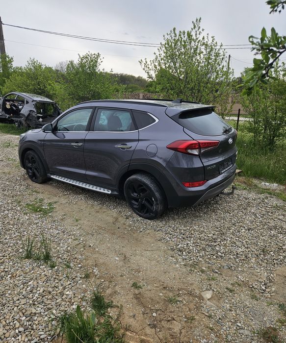Vand Hyundai tucson avariat 2016