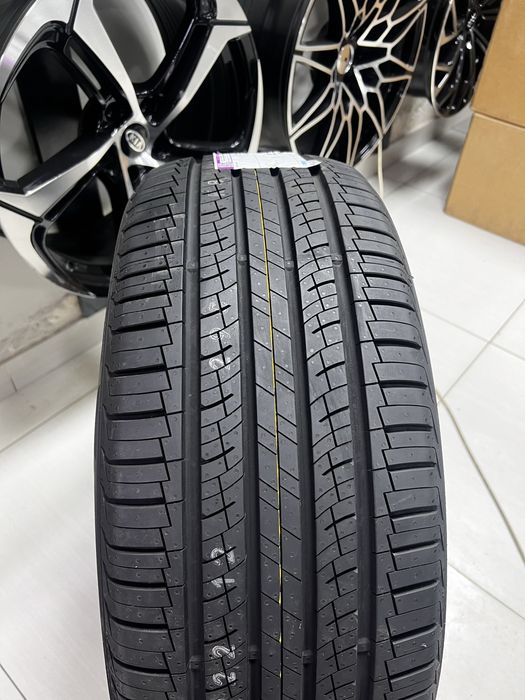 Nexen 235/50/19 balon