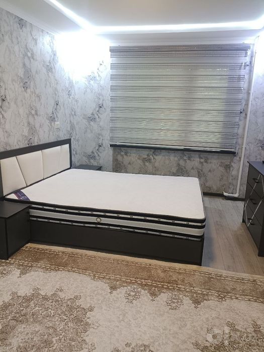 Сдаётся 1 ком кв в Чирчике 1 этаж на питисотки дом кирпичный