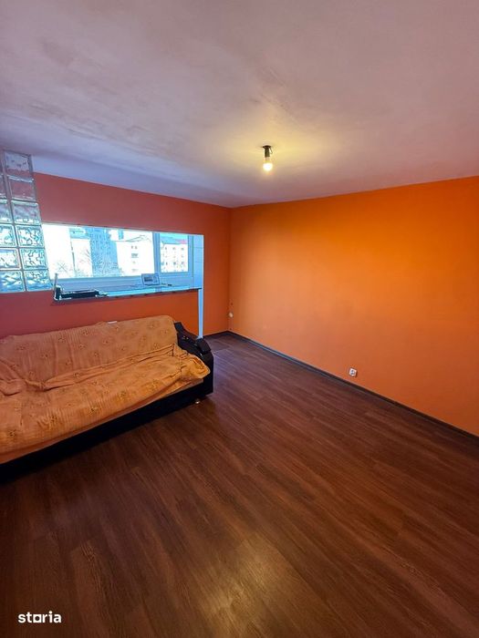 Garsoniera 40mu cu balcon Bistrita Lac