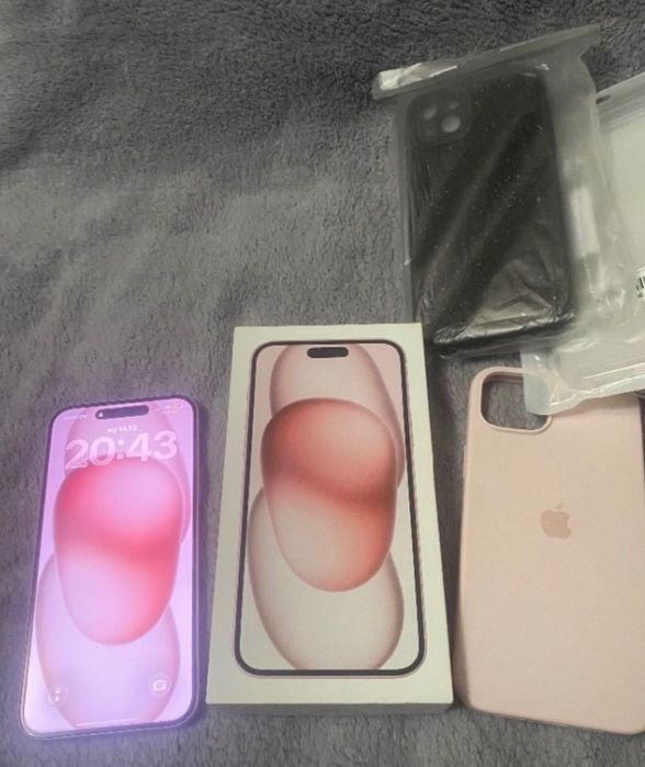 iPhone 15 plus /pink