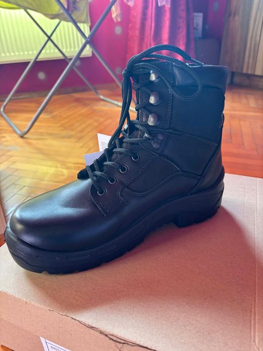 Боти и летни и зимни кубинки 43 номер естествена кожа