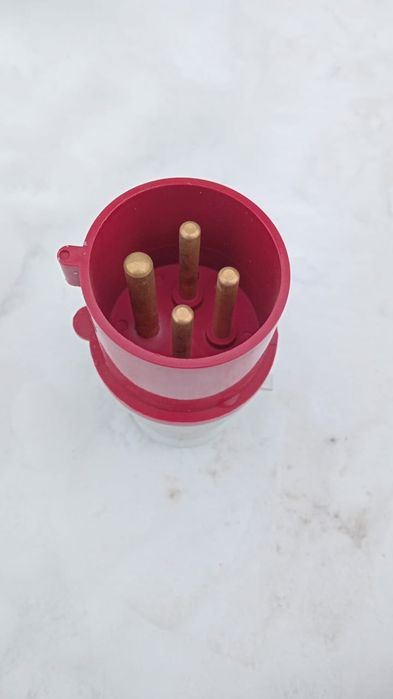 Продам вилки силовые 32А