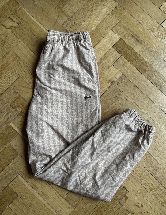 Lacoste cream monogram pants долнище