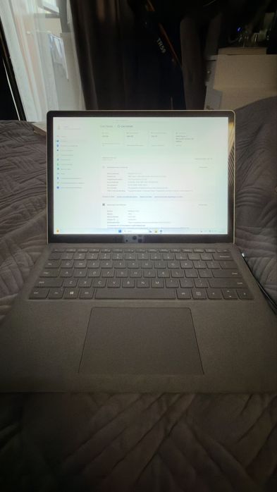 Продам Microsoft Surface Laptop 4 13,5″