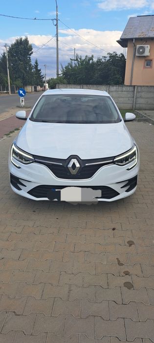 RENAULT Megane 2022 — imagine 2